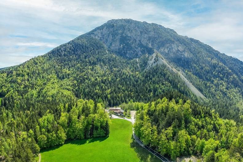 Haus vor dem Rauschberg